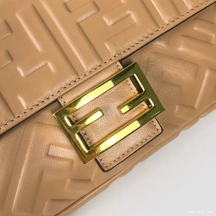 Affordable Nappa Brown FF Baguette In Medium Leather Motif Fendi Bag 0505